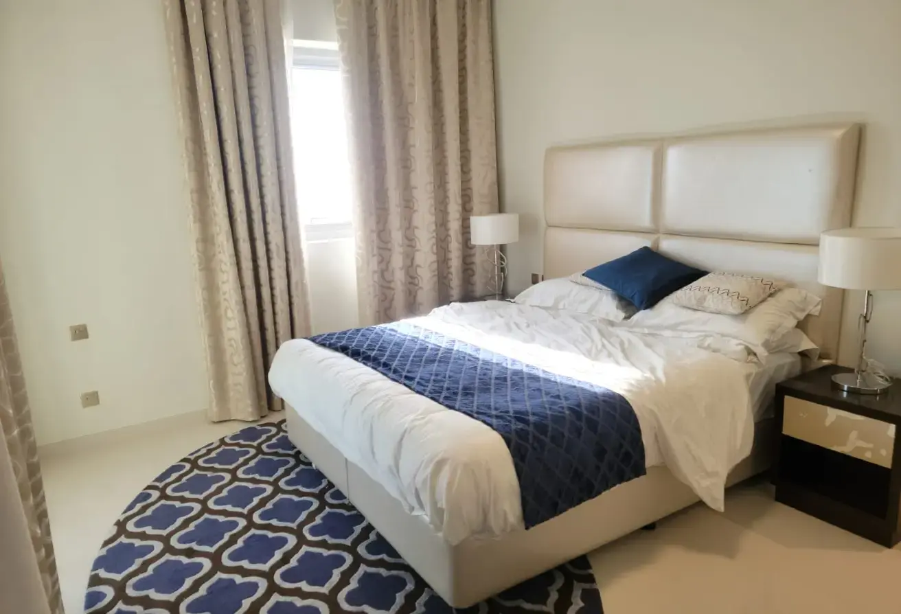 شقق مفروشة للبيع في برج داماك ووترفرونت، لوسيل، 3 غرف نوم