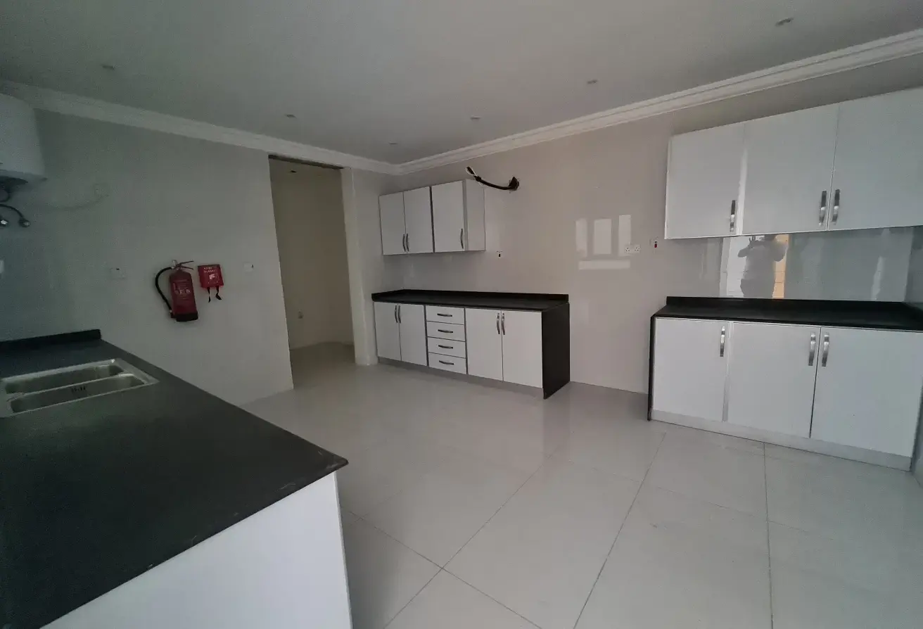 Villa de luxe indépendante à vendre à Al Wakrah