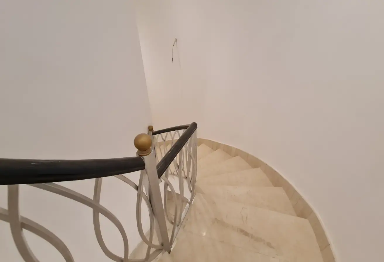 Villa de luxe indépendante à vendre à Al Wakrah