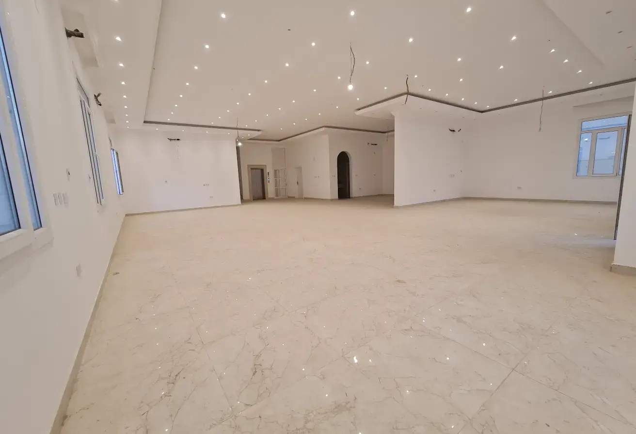 Villa de luxe indépendante à vendre à Al Wakrah