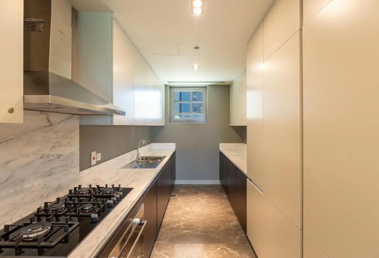 Maison de ville prête à emménager avec vue sur la mer à Lusail Marina